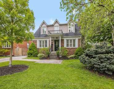 121 Anndale Dr <a href='https://luckyalan.com/community.php?community=Toronto:Willowdale East'>Willowdale East, Toronto</a> 3 beds 3 baths 2 garage $1.98M
