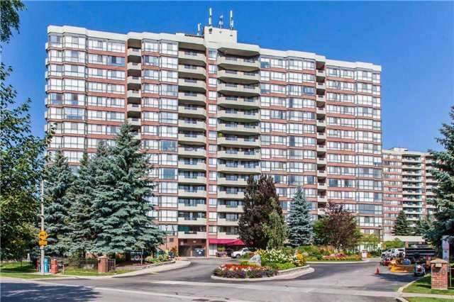 
100 Observatory Lane  Richmond Hill