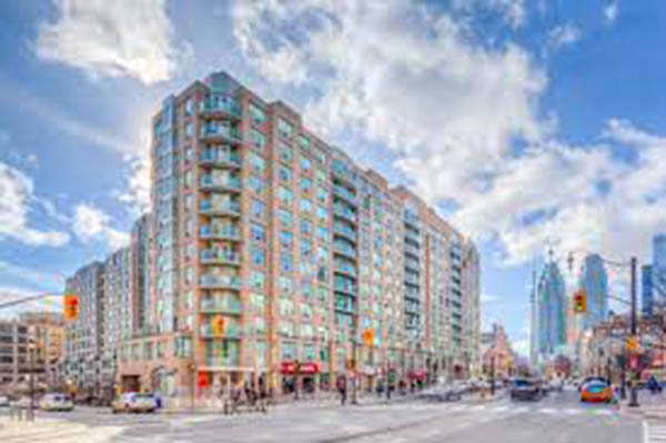 109 Front St E Toronto