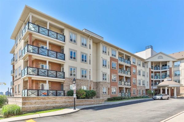 
10 Mendelssohn St Scarborough Toronto