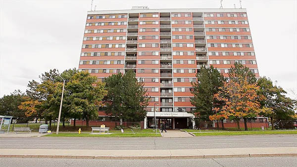 
10 Tapscott Rd Scarborough Toronto