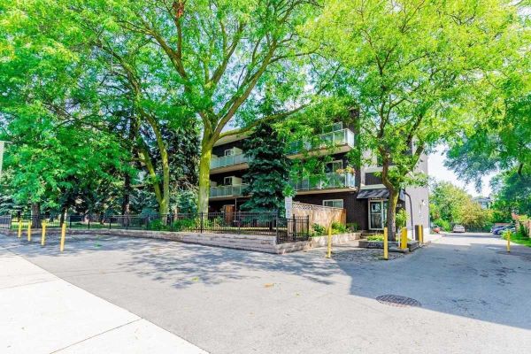 
123 Woodbine Ave East York Toronto