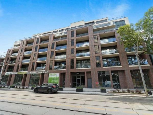 
1331 Queen St E East York Toronto