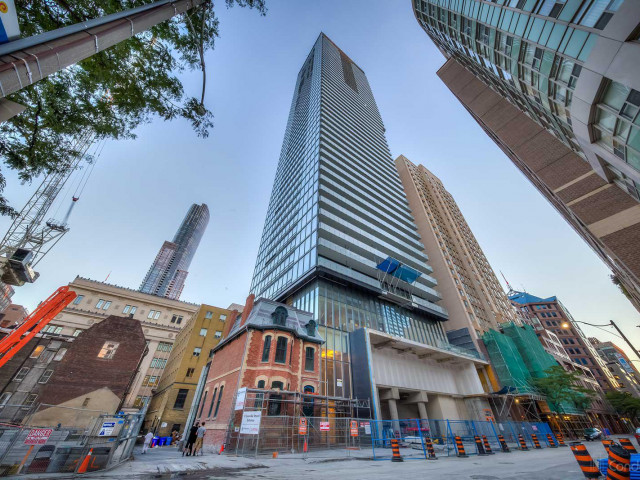 
15 Grenville St Downtown Toronto