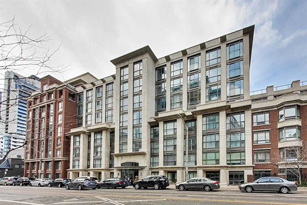 
18 Beverley St Downtown Toronto