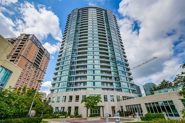 
18 Holmes Ave North York Toronto