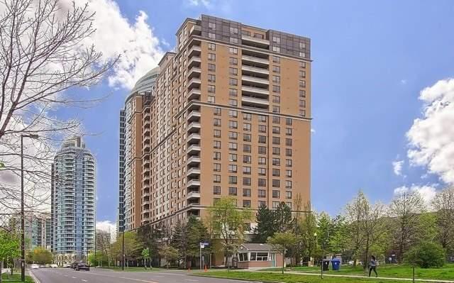 
18 Sommerset Way North York Toronto