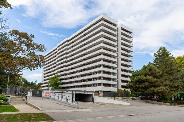 
1 royal orchard blvd  Markham