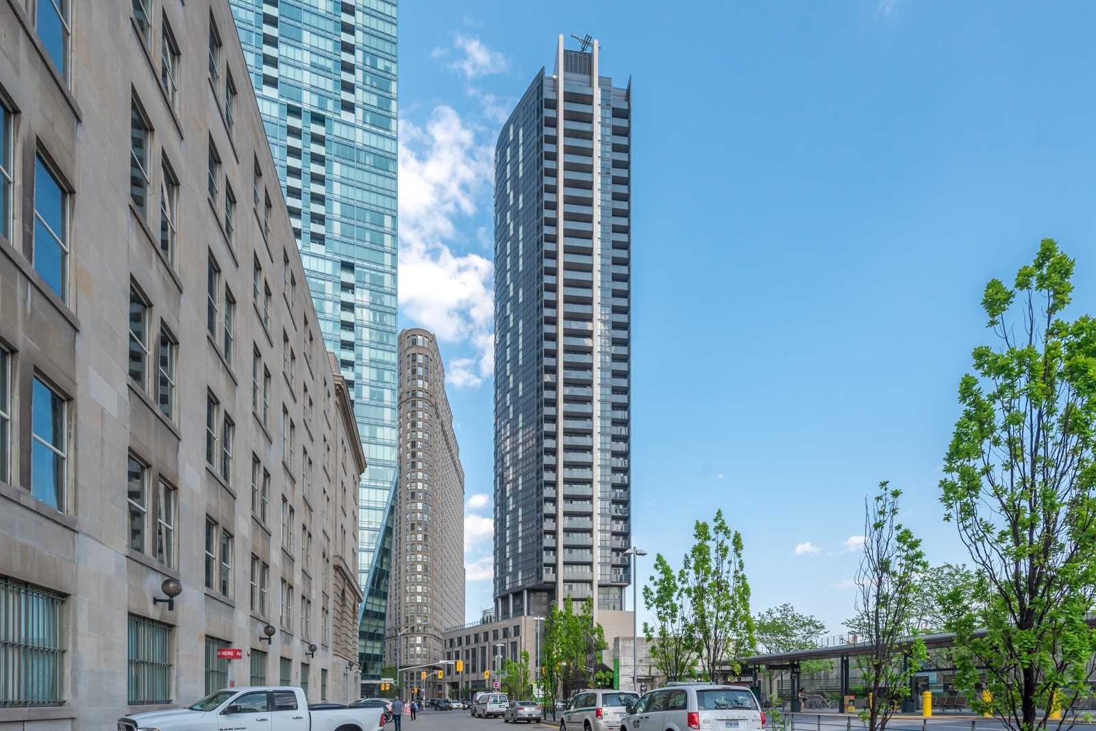 
1 The Esplanade Downtown Toronto            