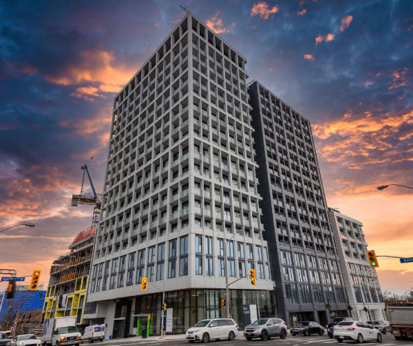 
2020 Bathurst St Midtown Toronto