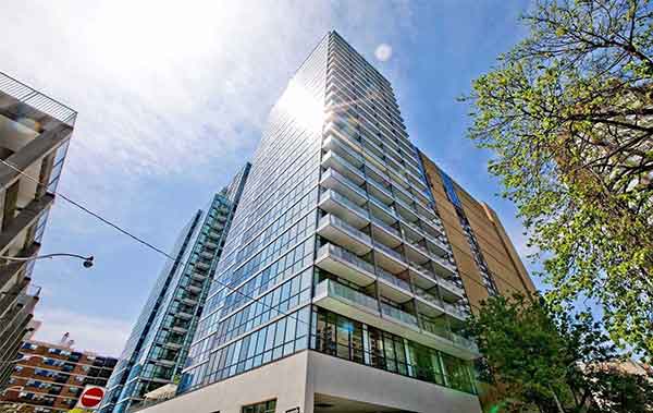 
210 Simcoe St Downtown Toronto
