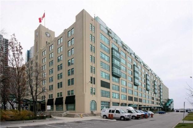 
211 Queens Quay W Downtown Toronto