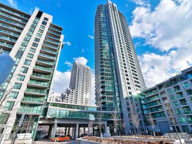
215 Fort York Blvd Downtown Toronto
