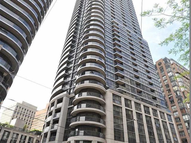 
21 Carlton St Downtown Toronto            