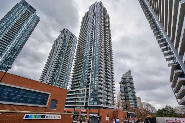 2220 Lake Shore Blvd W Toronto