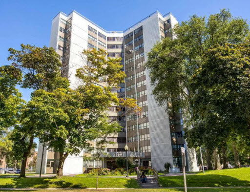 2323 Confederation Pkwy Mississauga