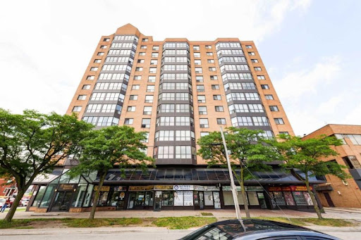 
25 Agnes St  Mississauga