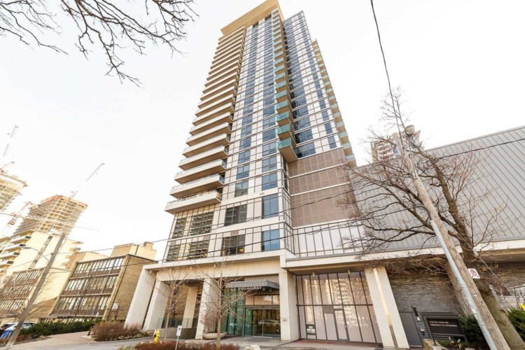 25 Broadway Ave Toronto