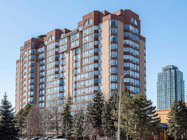 
25 Fairview Rd  Mississauga