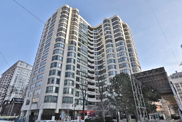 
25 Maitland St Downtown Toronto