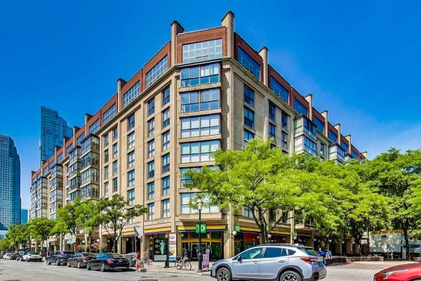 
25 Oxley St Downtown Toronto