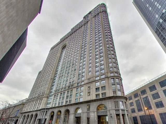 
25 The Esplanade Downtown Toronto