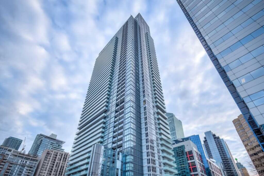 
300 Front St W Downtown Toronto