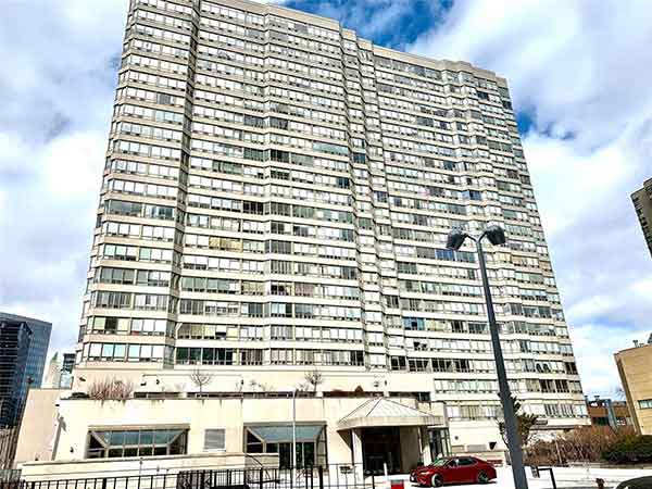 
30 Greenfield Ave North York Toronto