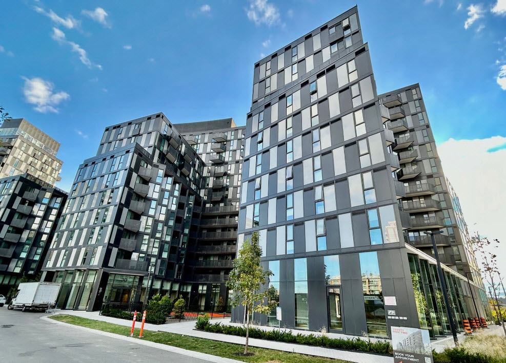 
30 Tretti Way North York Toronto