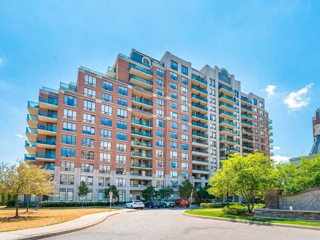 310 Red Maple Rd Richmond Hill