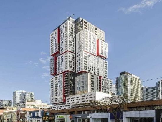 318 Richmond St W Toronto