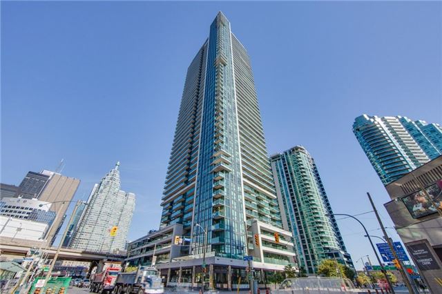 
33 Bay St Downtown Toronto