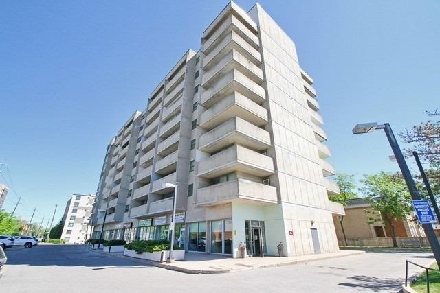 3555 Bathurst St Toronto