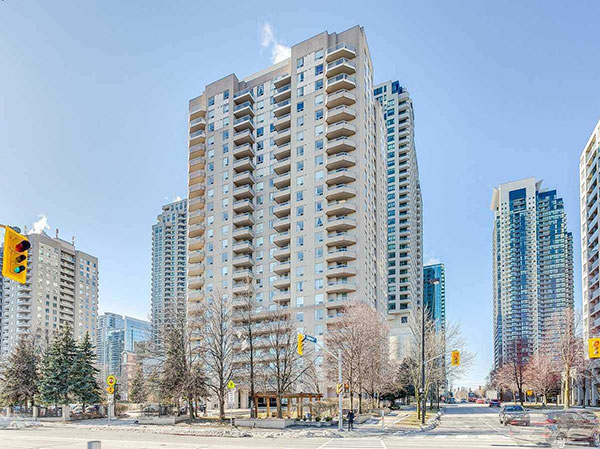 35 Empress Ave Toronto