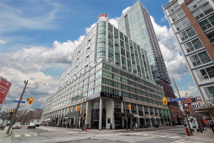 
36 Blue Jays Way Downtown Toronto            