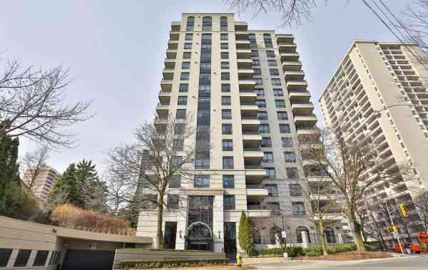 
38 Avoca Ave Midtown Toronto