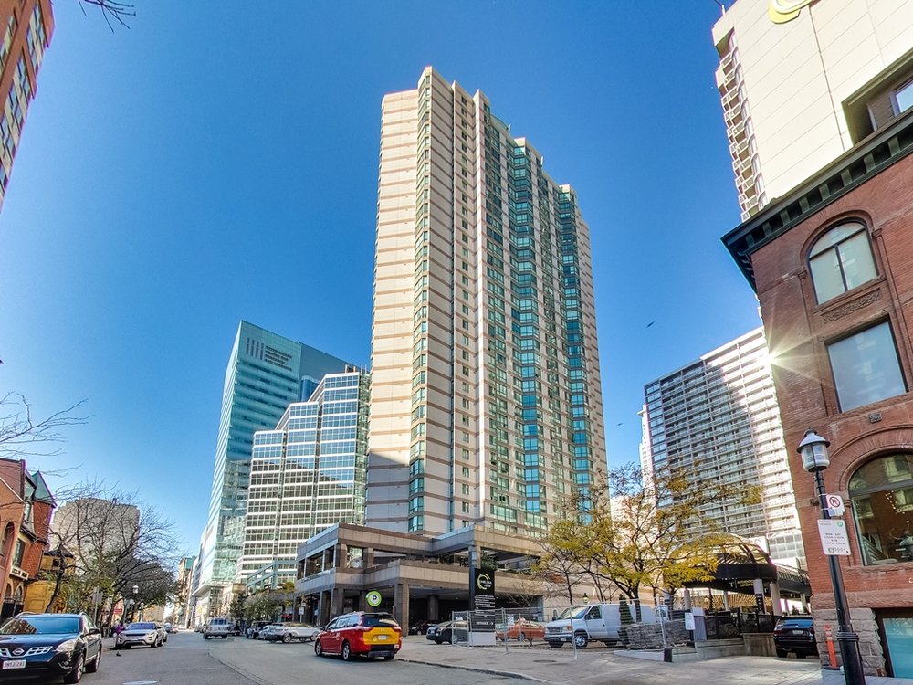 38 Elm St Toronto
