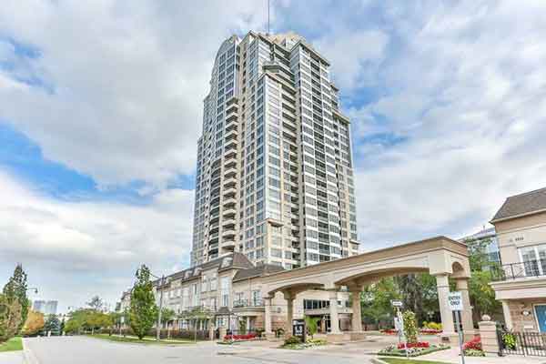 
3 Rean Dr North York Toronto            