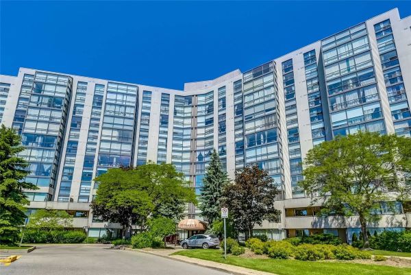 40 Harding Blvd Richmond Hill