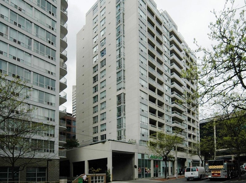 
43 Eglinton Ave E Midtown Toronto