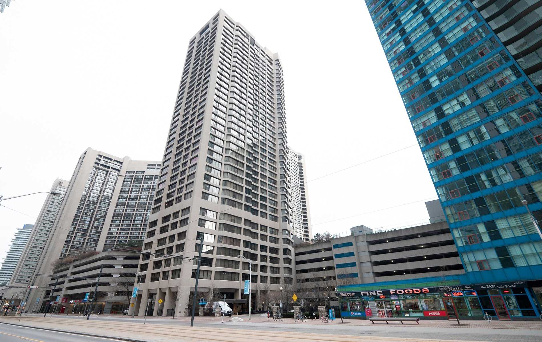 55 Harbour Sq Toronto