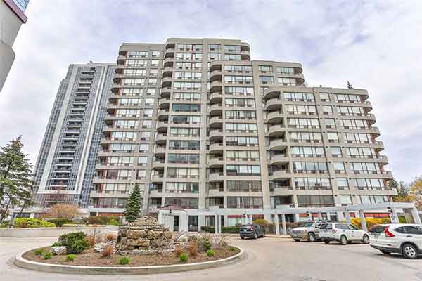 
5785 Yonge St North York Toronto            