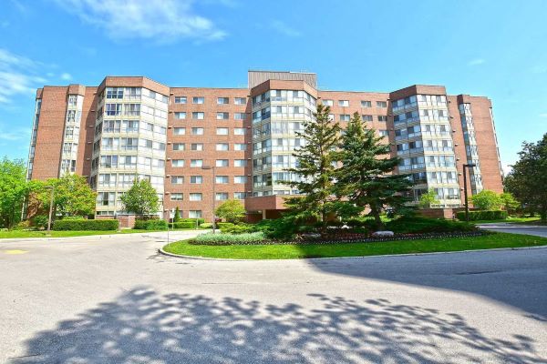 
5 Weldrick Rd W  Richmond Hill