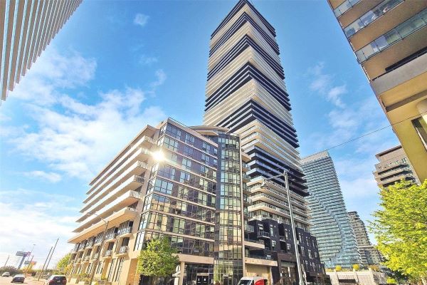 60 Annie Craig Dr Toronto