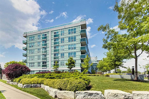 60 Fairfax Cres Toronto