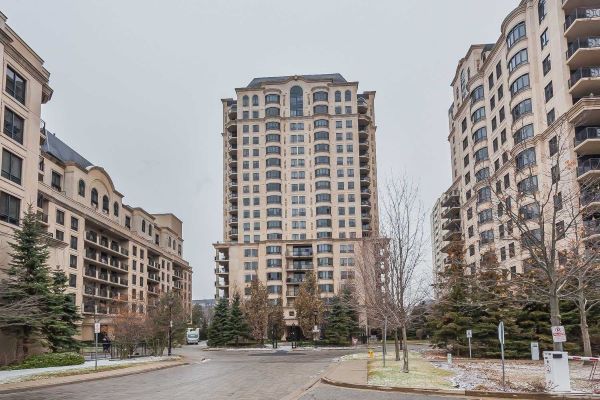 
660 Sheppard Ave E North York Toronto