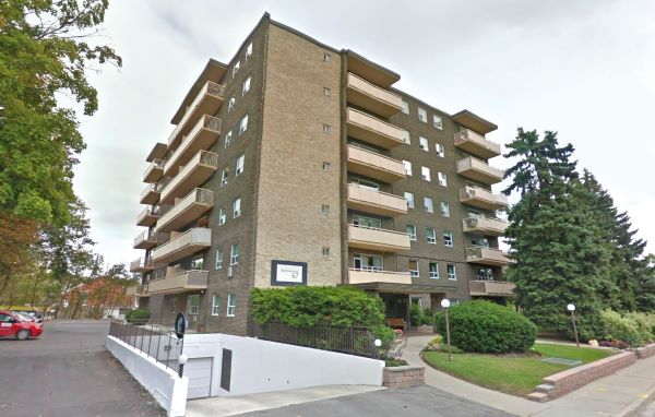 
67 Richmond St  Richmond Hill