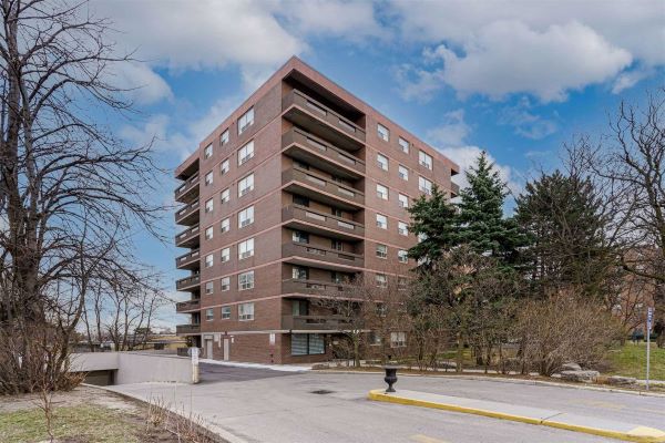 
7451 Yonge St  Markham