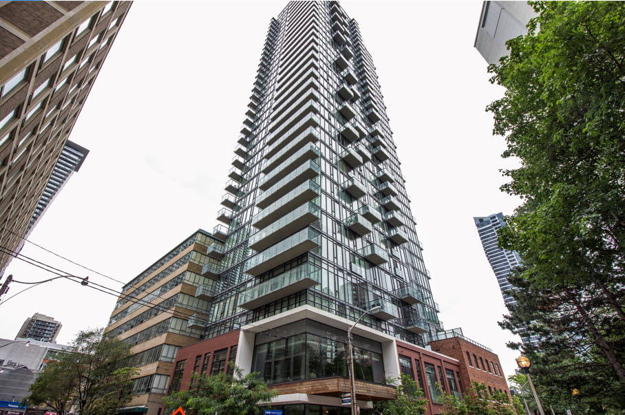 
75 St Nicholas St Downtown Toronto