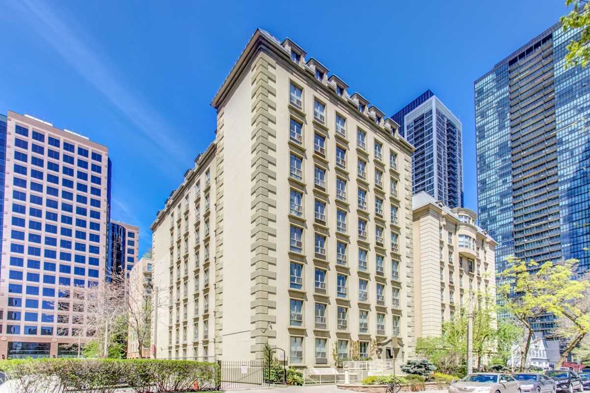 
80 Charles St E Downtown Toronto            